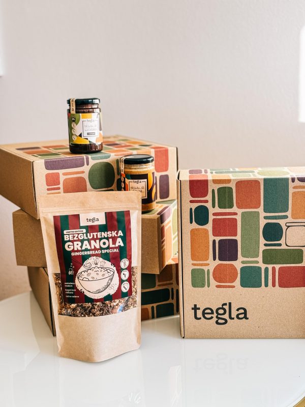 Tegla Praznični Paket